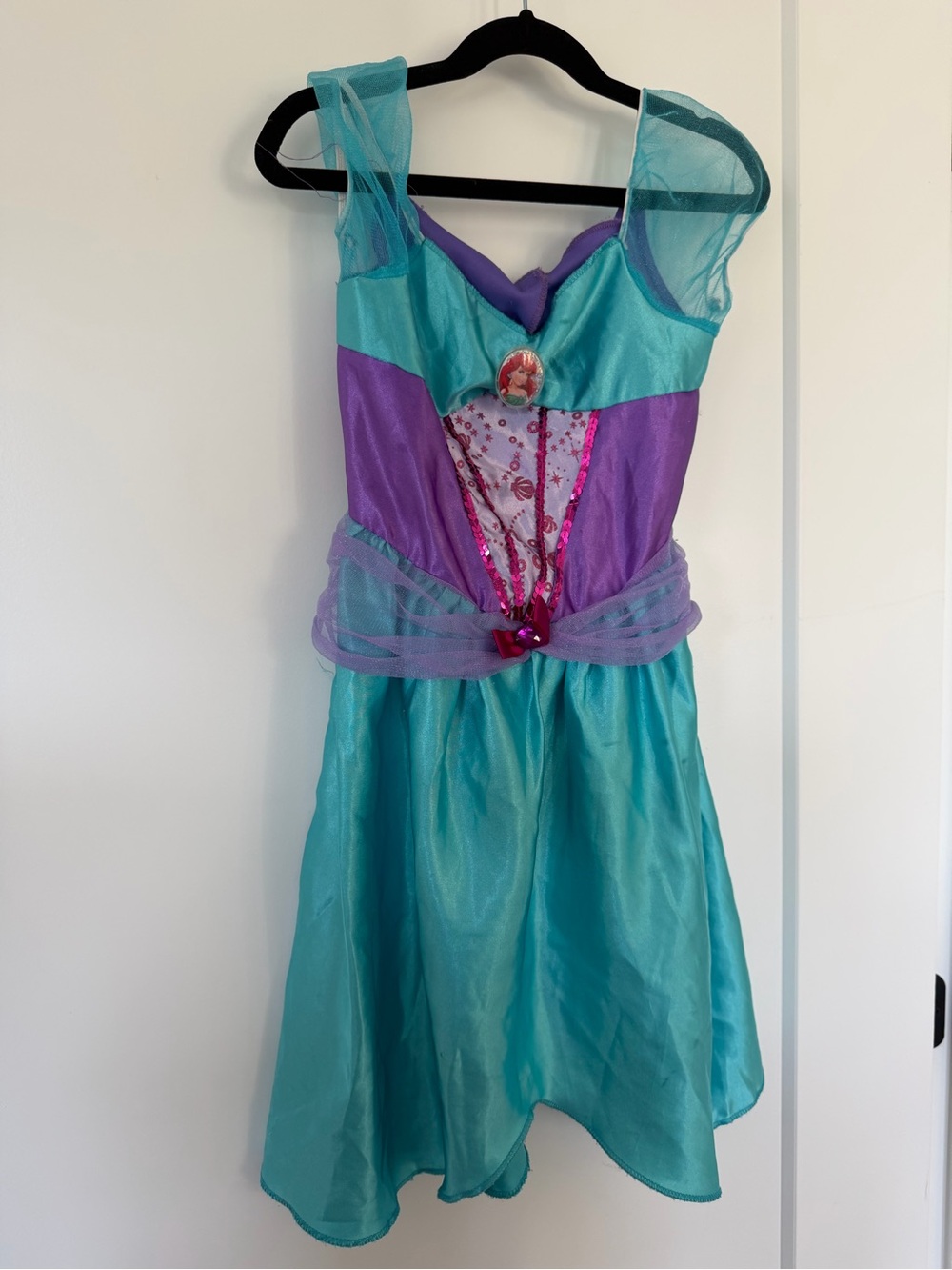 Disney Princess Ariel The Little Mermaid Sing & Shimmer Dress Costume